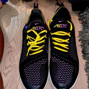 Nike Air Max 270 Hyper Magenta Size 12 Men’s